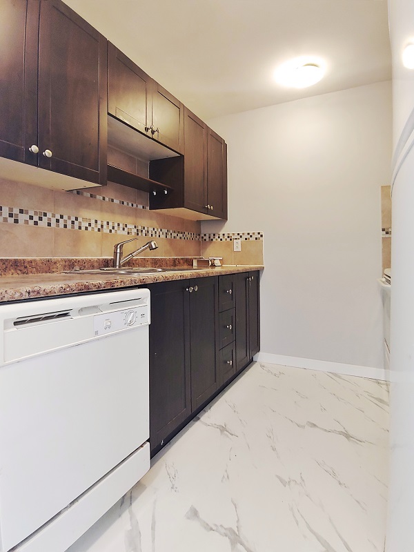 572610 Draper Ave. Ottawa Larocque Property Management Our Focus is Your Peace of Mind™