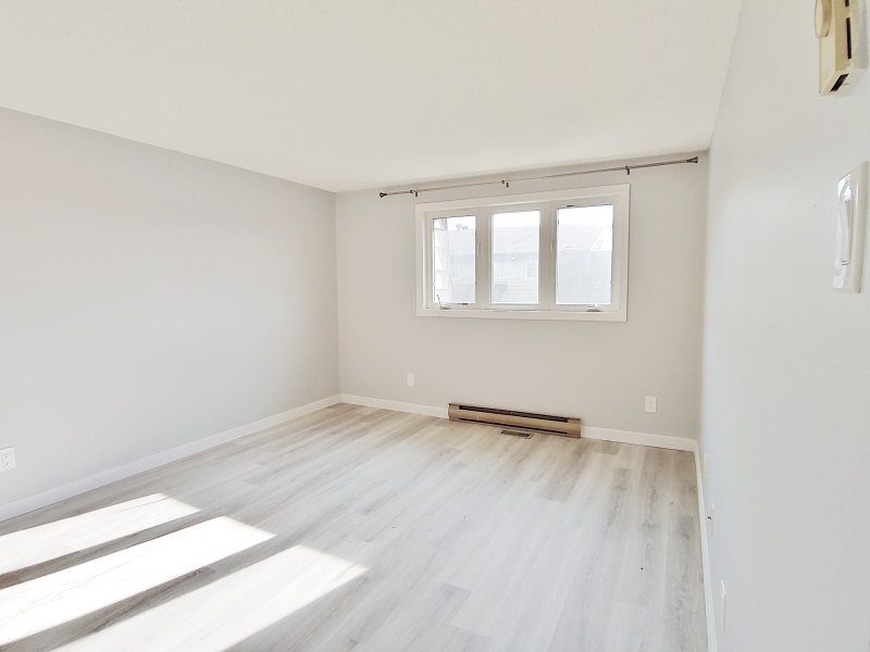 572610 Draper Ave. Ottawa Larocque Property Management Our Focus is Your Peace of Mind™